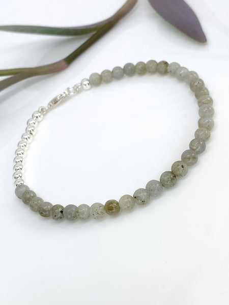 Labradorite and sterling silver handmade bracelet (4mm)