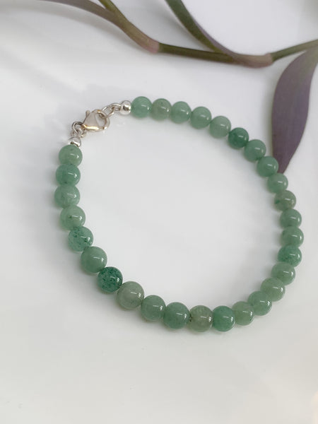 Green Aventurine and sterling silver handmade bracelet (6mm)