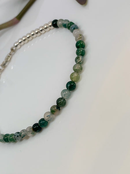 Green Moss Agate and sterling silver handmade bracelet (4mm)