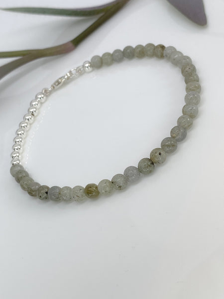 Labradorite and sterling silver handmade bracelet (4mm)