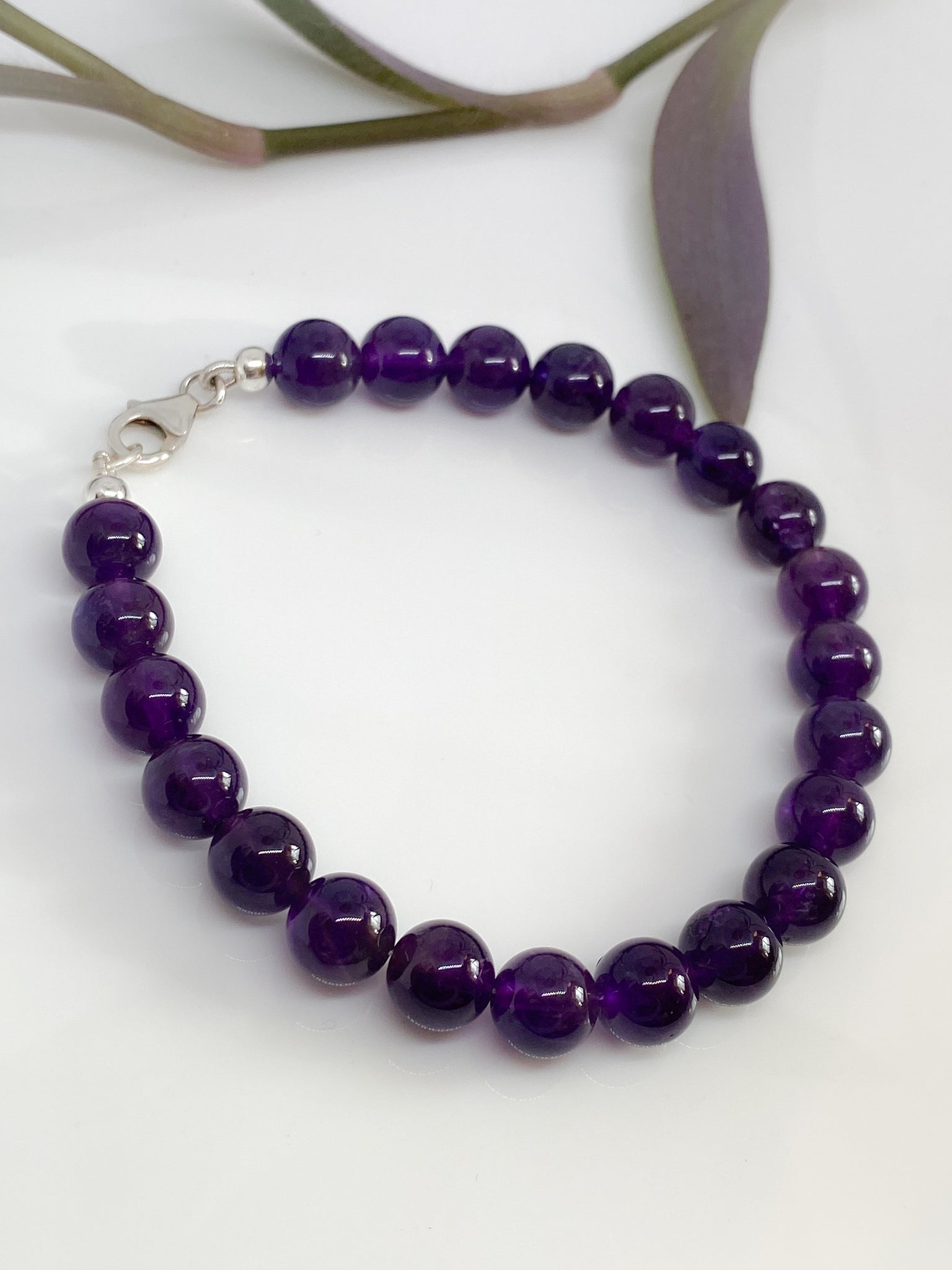 Amethyst and sterling silver handmade bracelet (8mm)