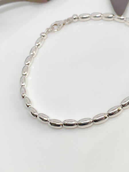 Sterling silver oval bead handmade bracelet (4mm)